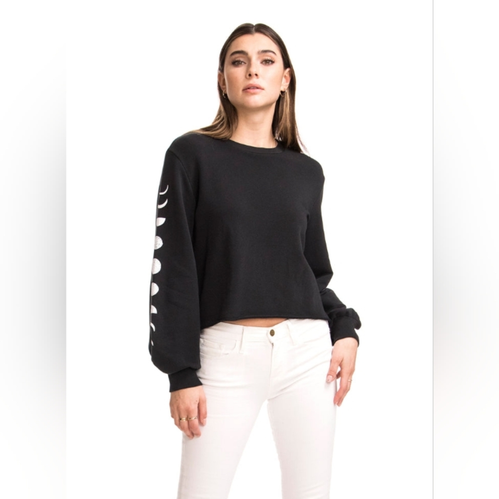 CHRLDR, moon phases balloon sleeve lounge top, nwts